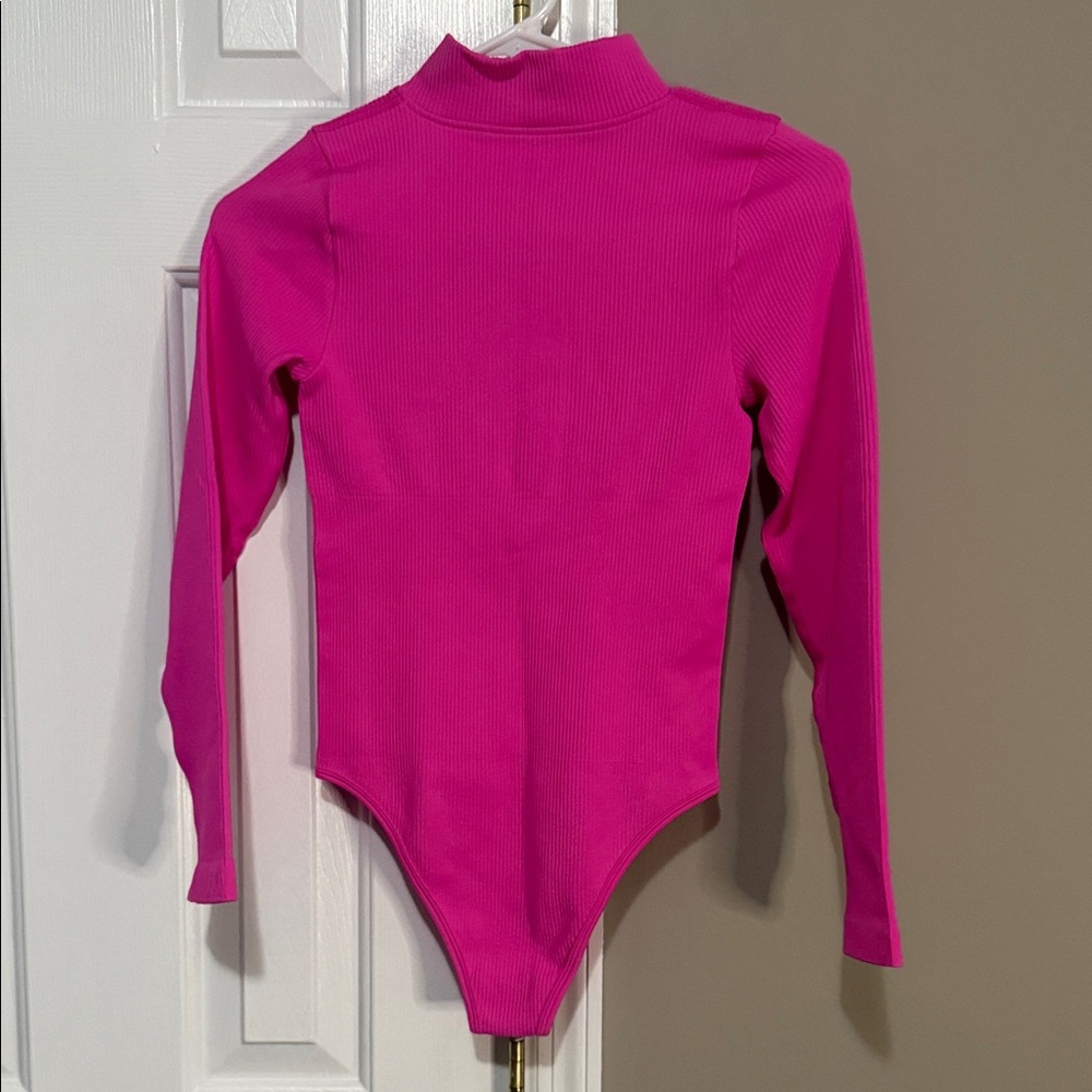💖 OQQ Women’s Ribbed Zip Front Bodysuit Small Hot Pink Long Sleeve - Picture 6 of 12